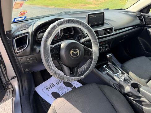 Used 2015 MAZDA MAZDA3 i Sport FWD image 5
