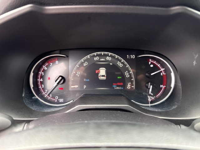 Used 2025 Toyota RAV4 XLE AWD/4WD image 18