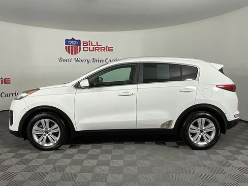 Used 2017 Kia Sportage LX w/ LX Popular Package FWD image 6