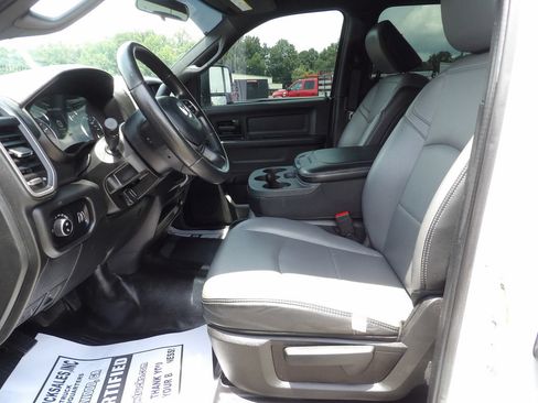 Used 2024 RAM 2500 Tradesman w/ Snow Chief Group AWD/4WD image 17