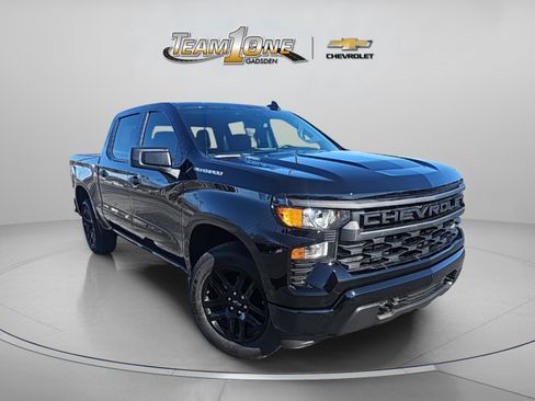 Used 2026 Chevrolet Silverado 1500 Custom image 1