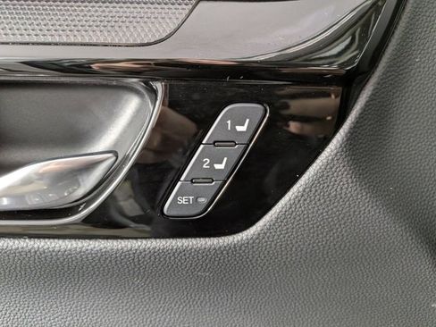 Used 2023 Honda CR-V EX-L image 13