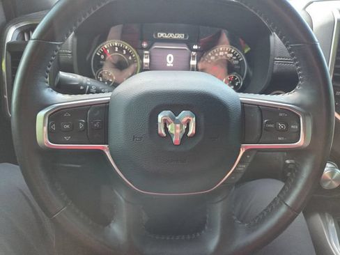 Used 2023 RAM 1500 Laramie AWD/4WD image 19