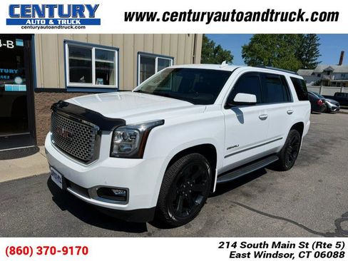 Used 2017 GMC Yukon Denali w/ Open Road Package AWD/4WD image 1