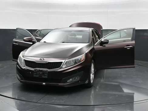 Used 2013 Kia Optima LX FWD image 43