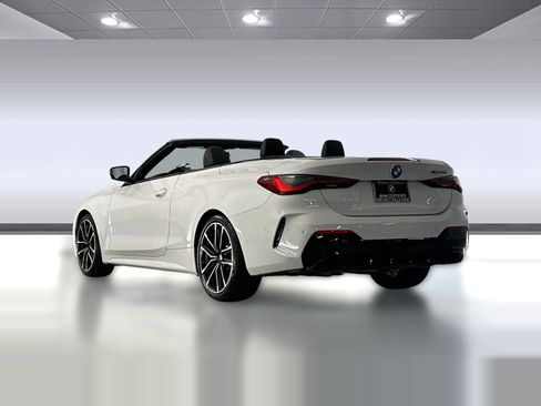 Certified 2023 BMW M440i M440i w/ Premium Package image 3