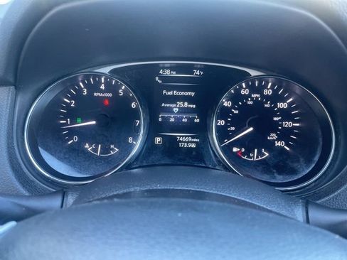 Used 2014 Nissan Rogue SL w/ SL Premium Package image 31