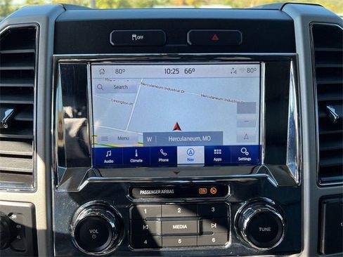 Used 2021 Ford F350 Lariat w/ Chrome Package image 14