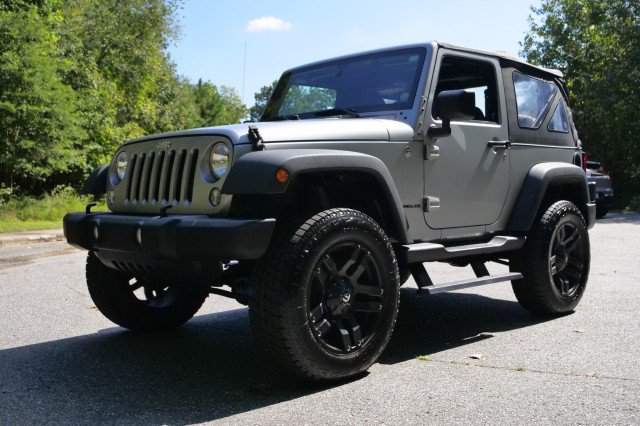 Used 2015 Jeep Wrangler Sport w/ Quick Order Package 24S AWD/4WD image 6