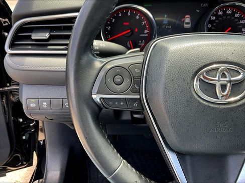Used 2020 Toyota Camry XSE FWD image 24