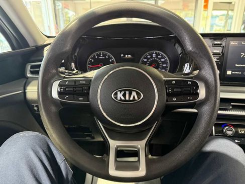 Used 2021 Kia K5 LXS image 16