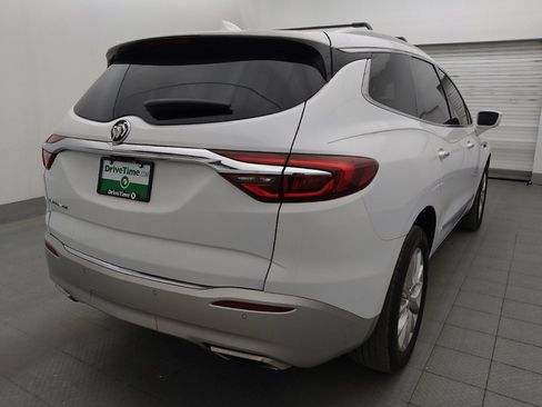 Used 2020 Buick Enclave Essence w/ Sound and Sites Package FWD image 9