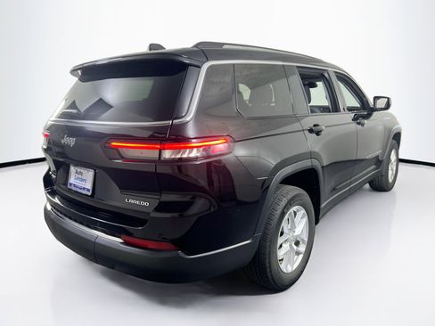 Used 2023 Jeep Grand Cherokee L Laredo AWD/4WD image 5