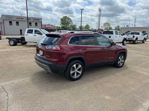 Used 2021 Jeep Cherokee Limited w/ Elite Package image 5