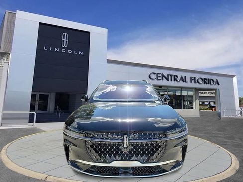 Used 2024 Lincoln Nautilus Black Label image 7