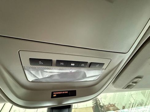 Used 2017 GMC Canyon SLE w/ Nightfall Edition image 26