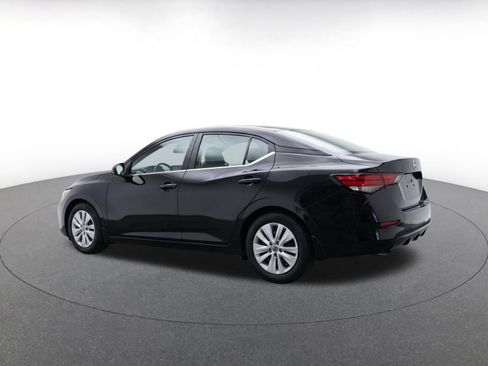 Used 2025 Nissan Sentra S FWD image 5