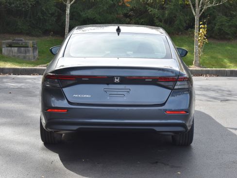 New 2025 Honda Accord SE image 7