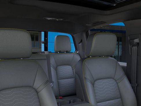 New 2026 Chevrolet Colorado ZR2 w/ Technology Package image 24