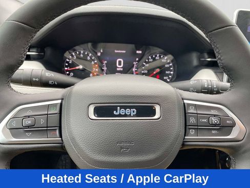 Used 2025 Jeep Compass Limited AWD/4WD image 18