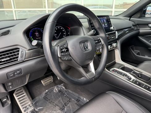 Used 2022 Honda Accord Sport image 30