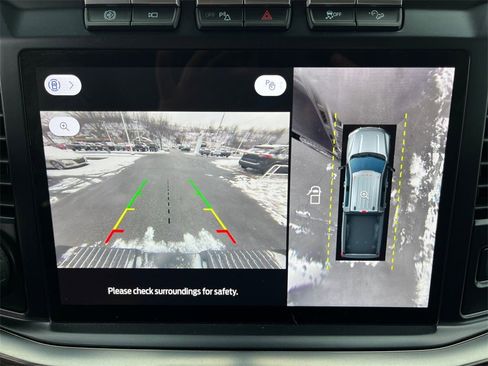 Used 2023 Ford F350 Lariat w/ Tow Technology Package image 22