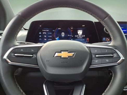 Used 2024 Chevrolet Blazer EV LT AWD/4WD image 23