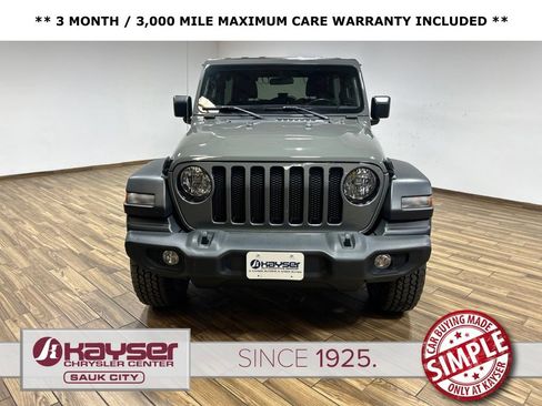 Used 2021 Jeep Wrangler Unlimited Sport AWD/4WD image 3