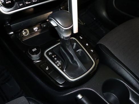 Used 2023 Kia Seltos S image 20