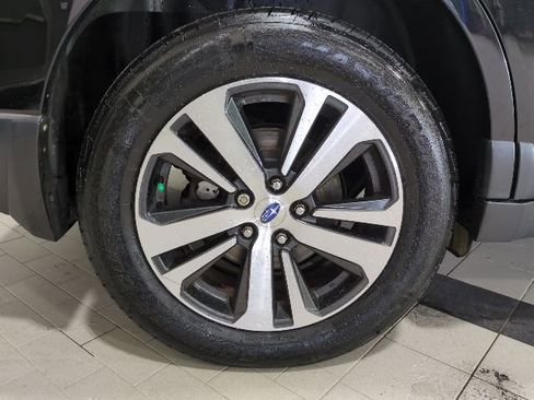 Used 2019 Subaru Outback 3.6R Limited image 21