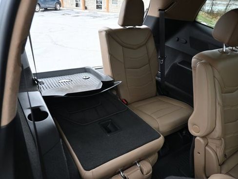 Used 2020 Cadillac XT6 Premium Luxury image 22