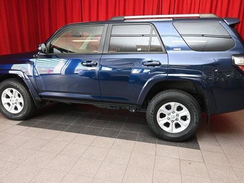 Certified 2023 Toyota 4Runner SR5 Premium image 4