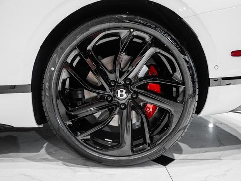 New 2026 Bentley Continental GTC AWD/4WD image 16