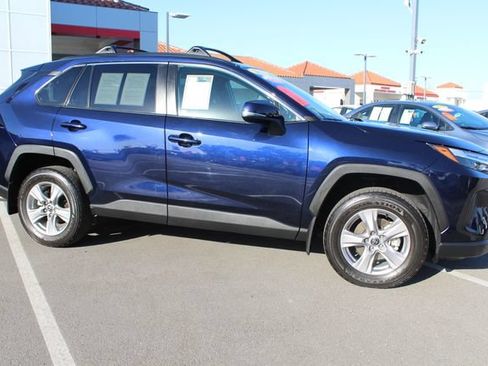 Certified 2025 Toyota RAV4 XLE w/ Convenience Package FWD image 18