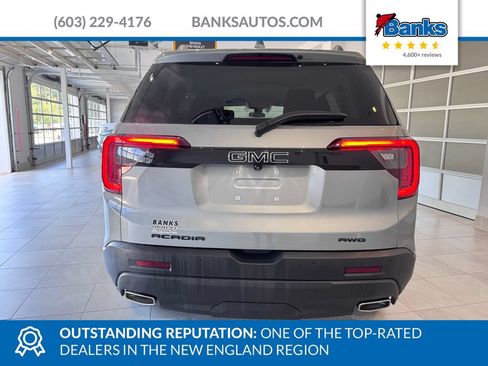 Certified 2023 GMC Acadia SLE w/ Driver Convenience Package AWD/4WD image 7
