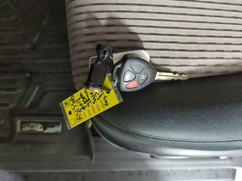 Used 2015 Toyota 4Runner SR5 image 23