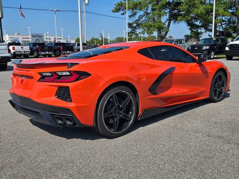 Used 2026 Chevrolet Corvette Stingray Coupe w/ 1LT RWD image 3
