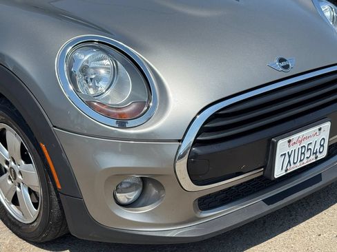 Used 2017 MINI Cooper 2-Door Hardtop FWD image 7