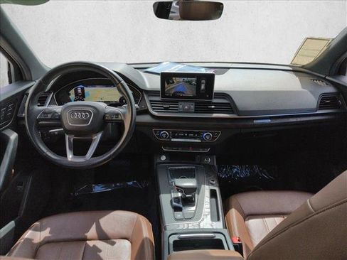Used 2018 Audi Q5 2.0T Premium Plus w/ Premium Plus Package AWD/4WD image 19