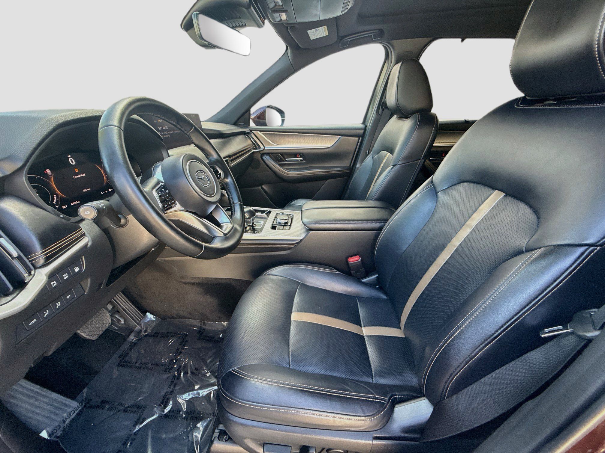 Used 2024 MAZDA CX-90 Plug-In Hybrid w/ Premium Plus AWD/4WD image 19