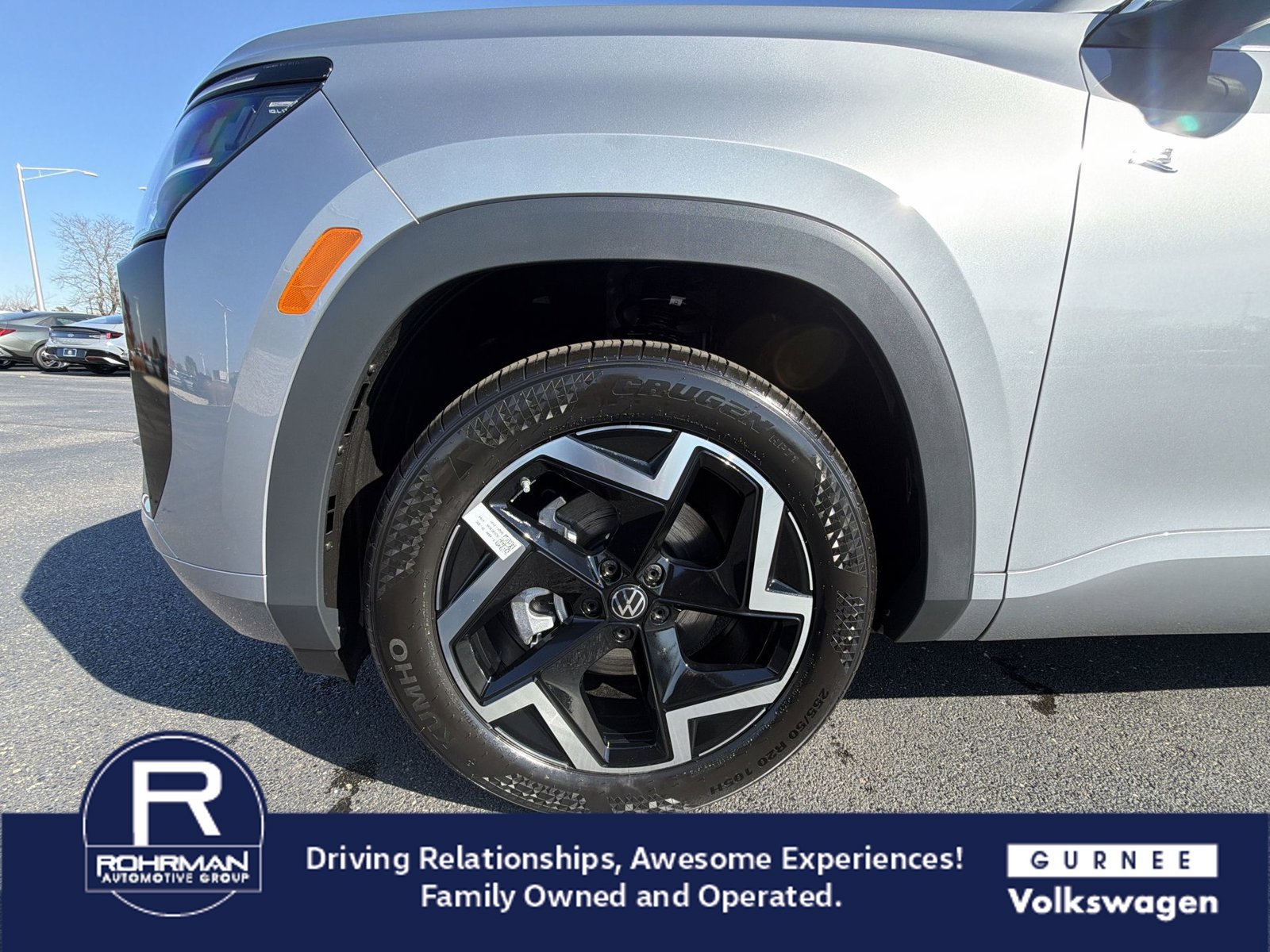 New 2027 Volkswagen Atlas SEL R-Line AWD/4WD image 11