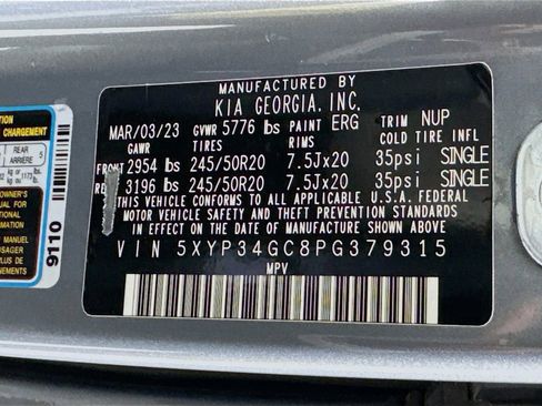 Used 2023 Kia Telluride EX w/ EX Captain's Chair Package image 38