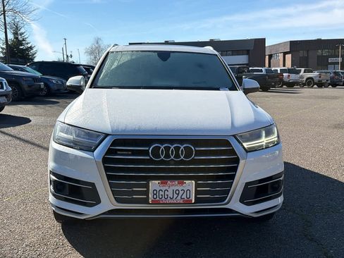 Used 2019 Audi Q7 3.0T Prestige image 2