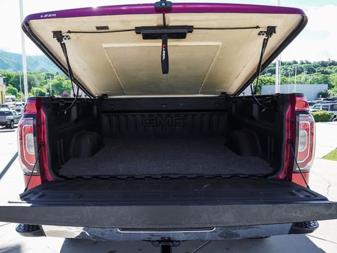Used 2018 GMC Sierra 1500 SLT AWD/4WD image 13