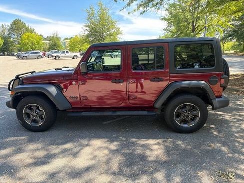 Used 2021 Jeep Wrangler Unlimited Sport AWD/4WD image 2