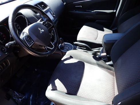 Used 2016 Mitsubishi Outlander Sport ES image 10