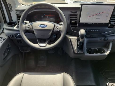 New 2026 Ford Transit 250 148 Medium Roof w/ Load Area Protection Package RWD image 18