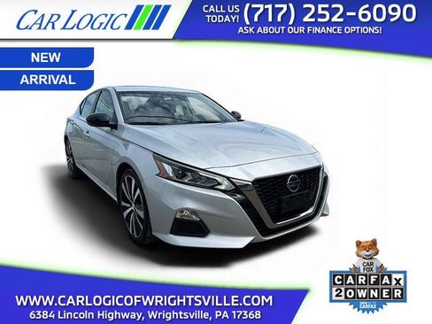 Used 2020 Nissan Altima 2.5 SR w/ Premium Package FWD image 1