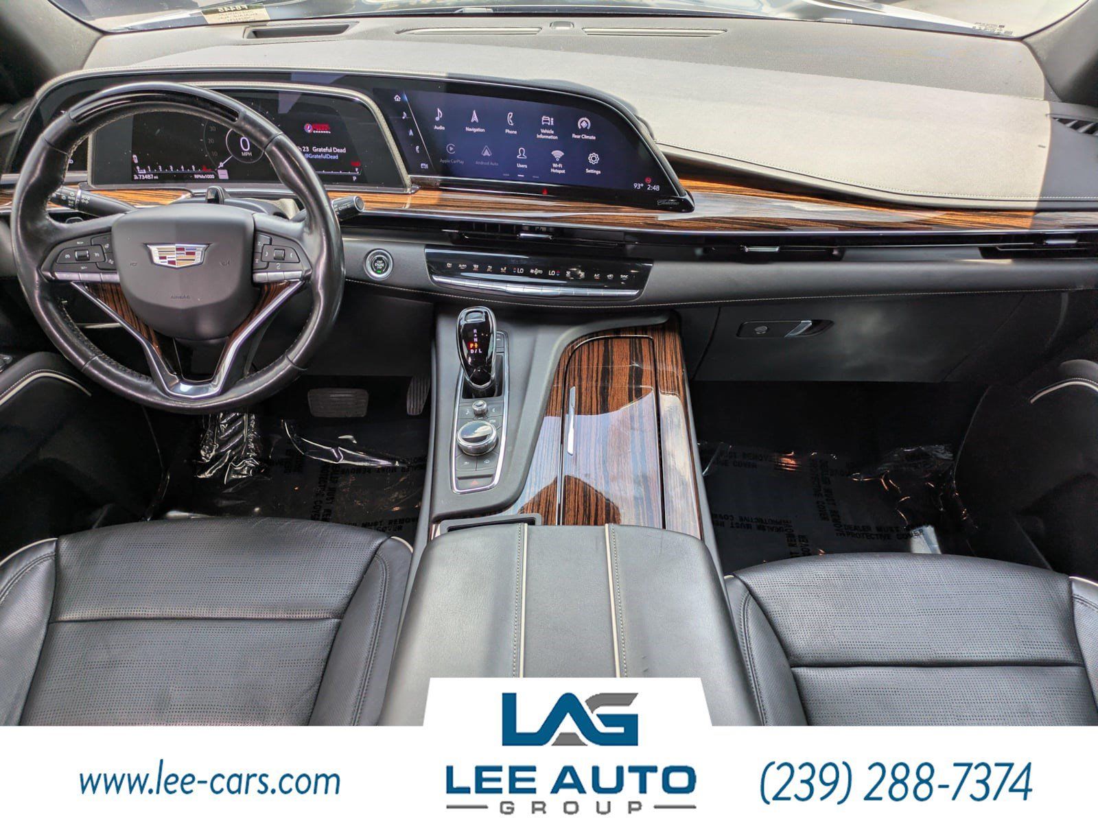 Used 2022 Cadillac Escalade ESV Premium Luxury RWD image 12