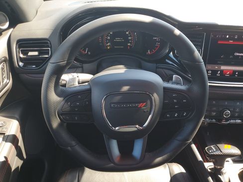 Used 2025 Dodge Durango R/T image 18